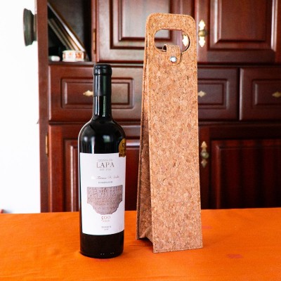 Natural cork wine packaging and carrying gift bag L-1007 Natural cork wine packaging and carrying gift bag L-1007